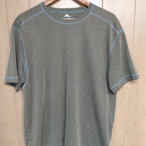 Tommy Bahahma men's active, breathable olive color pullover casual shirt. Large